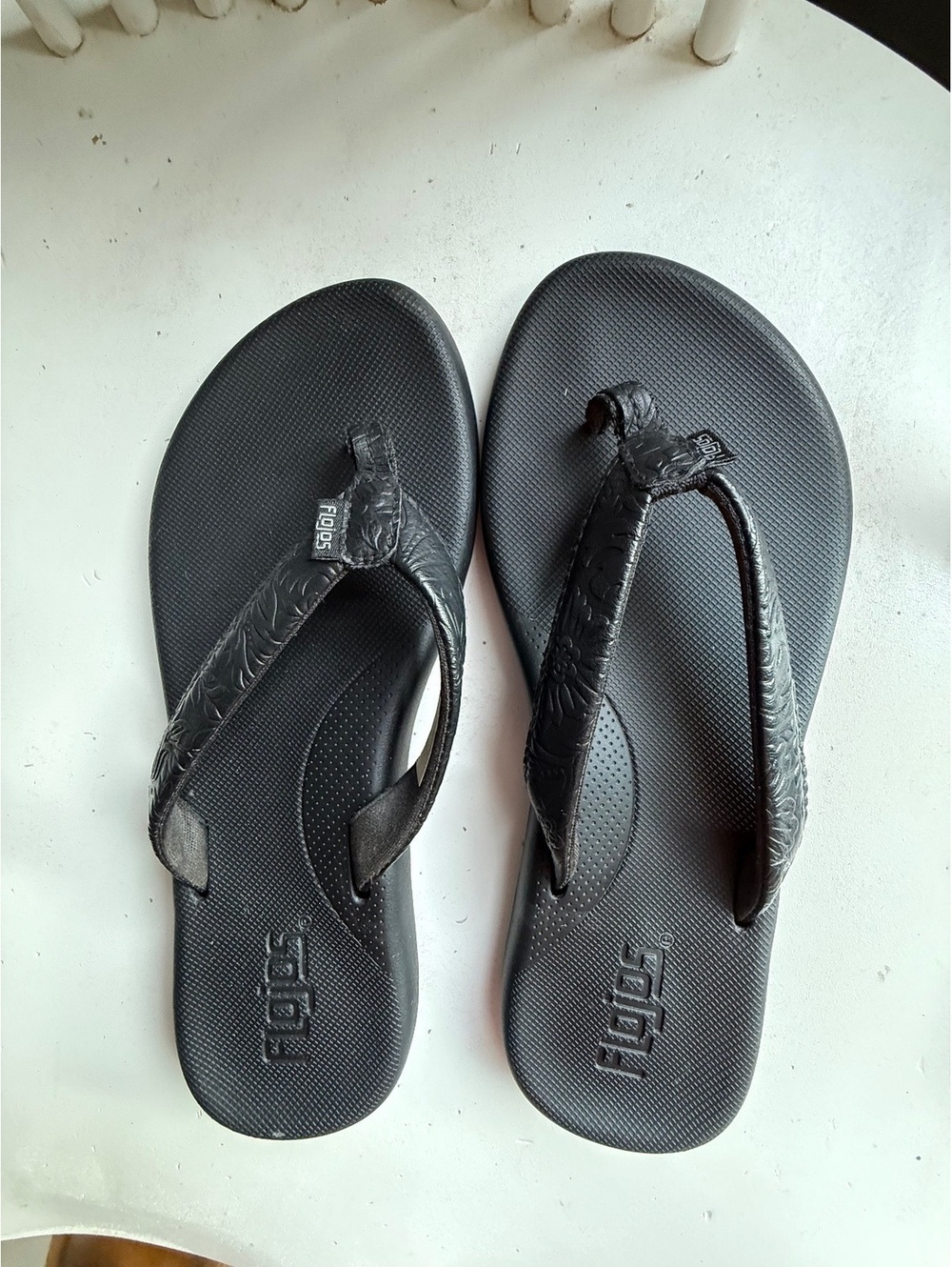 Flojos Black Textured Thong Sandals